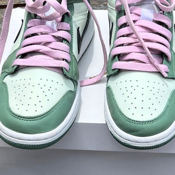 Womans NIKE Air Jordan 1 Mid SE Dutch Green Sneakers 7 with Box - Picture 5 of 16
